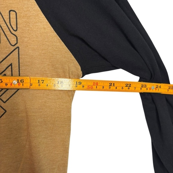 NWT American Fighter Men’s 3/4 Sleeve Raglan Faulkner Shirt Size Small - Picture 8 of 10